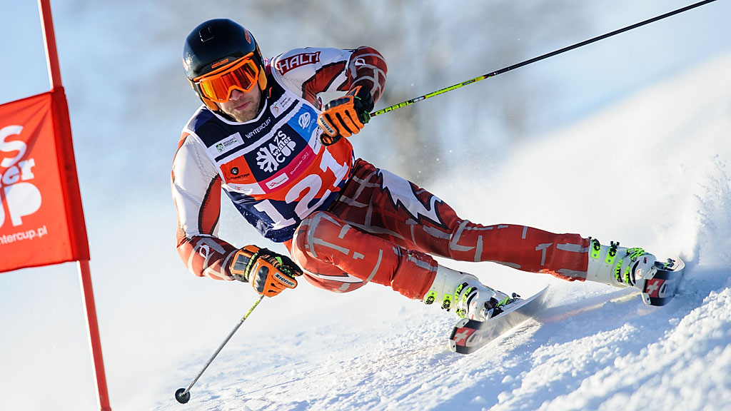 To się nazywa powrót! Wszyscy są pod wrażeniem poziomu tegorocznego AZS Winter Cup, niektórzy narzekają, że nie da się już wjechać w dziesiątkę. A Mateusz Habrat przyjechał i "pozamiatał".