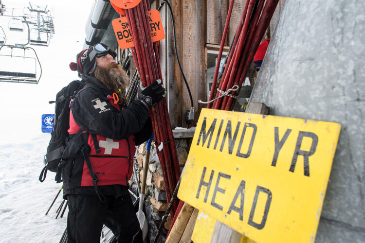 Helly Hansen dziękuje ratownikom narciarskim na całym świecie podczas Światowego Dnia Ratownika Narciarskiego 2024